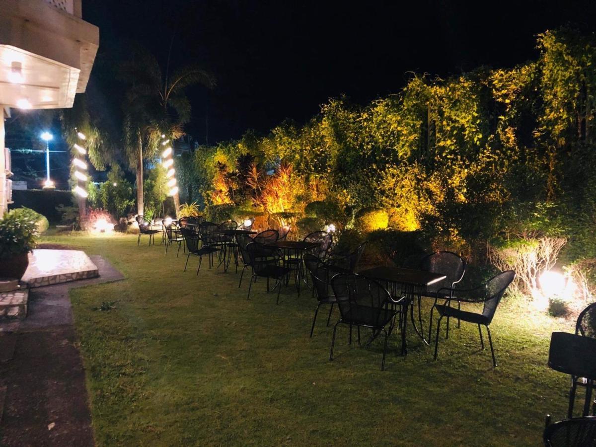Citi Garden Suites Naga  Buitenkant foto