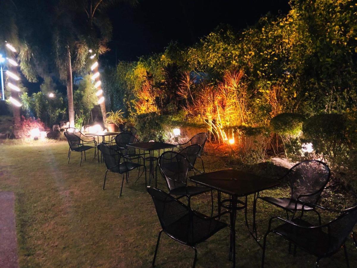 Citi Garden Suites Naga  Buitenkant foto