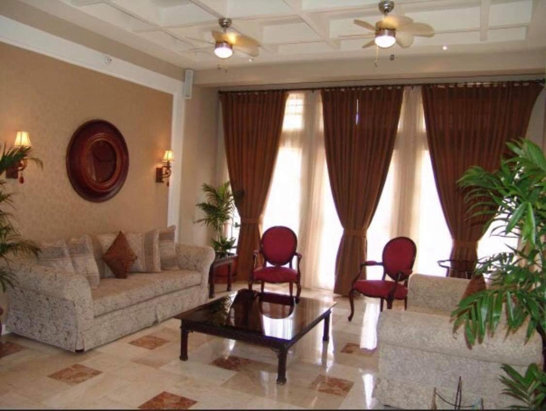 Citi Garden Suites Naga  Buitenkant foto